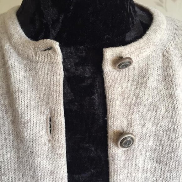 Cottagecore Knit Cardigan - Picture 2 of 9